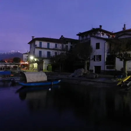 Affittacamere Casabella * Бавено